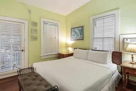 Curry House - Pool, King Bed & Balcony! Room 7 Key West Luaran gambar