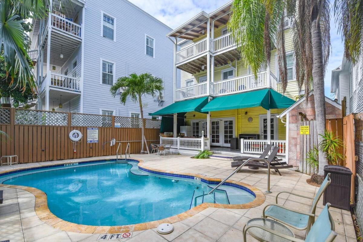 Curry House - Pool, King Bed & Balcony! Room 7 Key West Luaran gambar